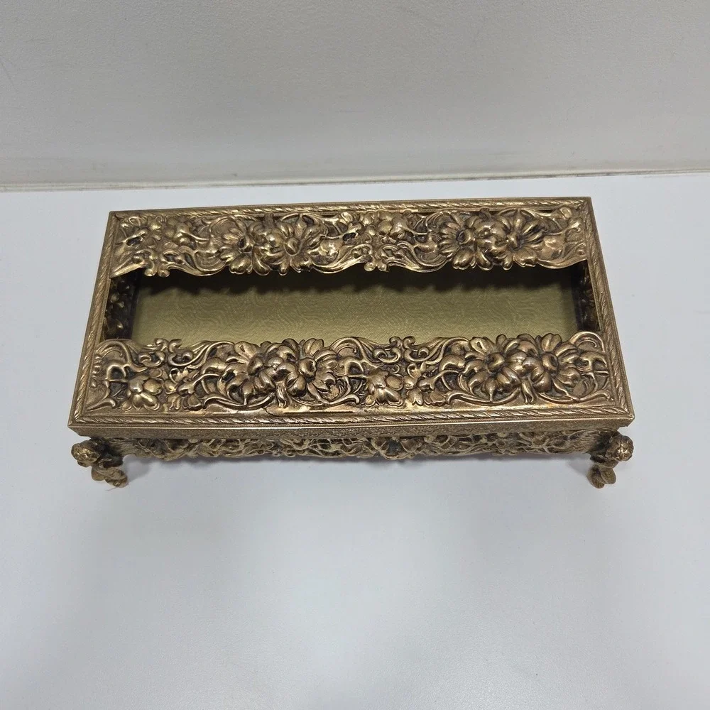 Vintage Cherub Angel Footed Tissue Box Vanity Gold Tone Ormolu